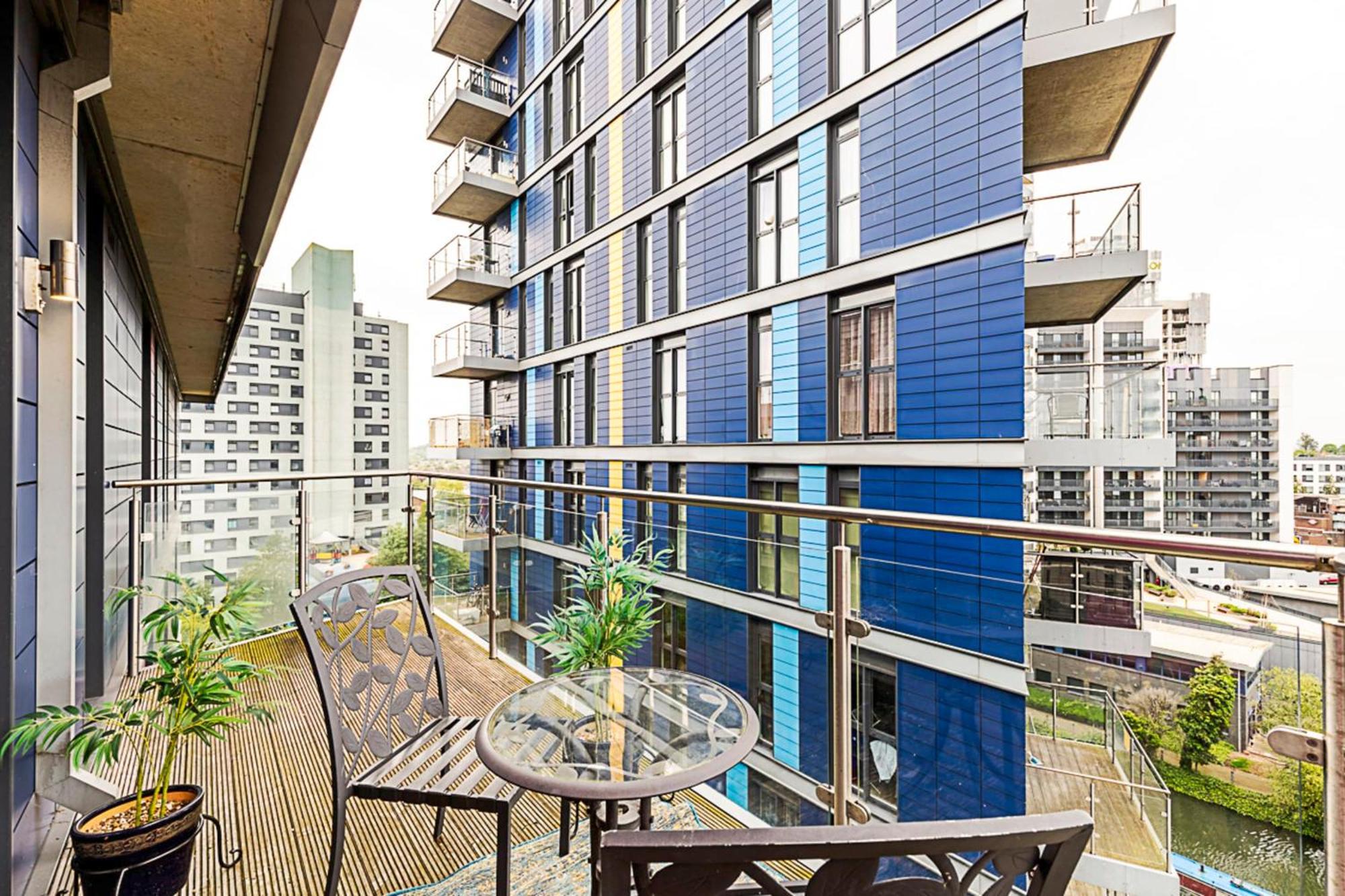 Vibrant London Canal Apartment Eksteriør bilde